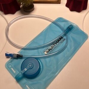 Nathan Blue Hydration Bladder